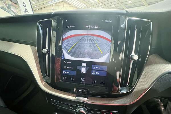 2020 Volvo XC60 T5 Inscription
