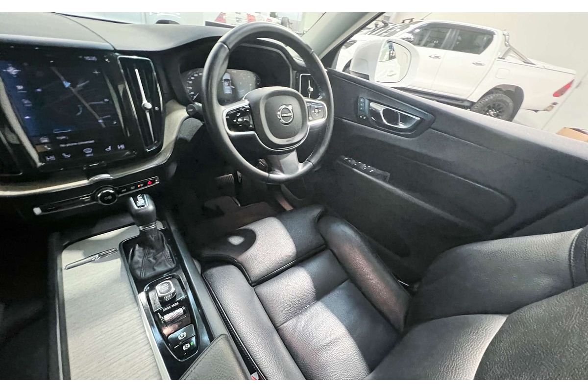 2020 Volvo XC60 T5 Inscription