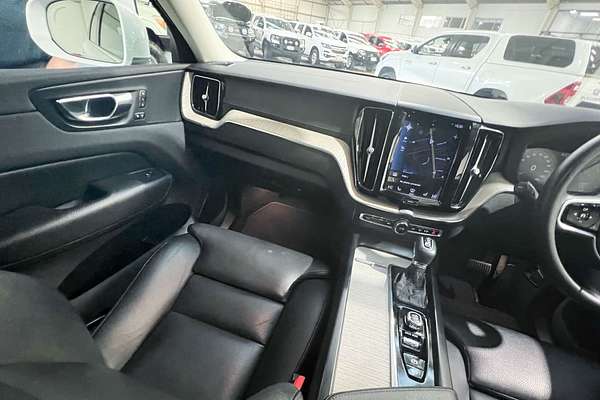 2020 Volvo XC60 T5 Inscription