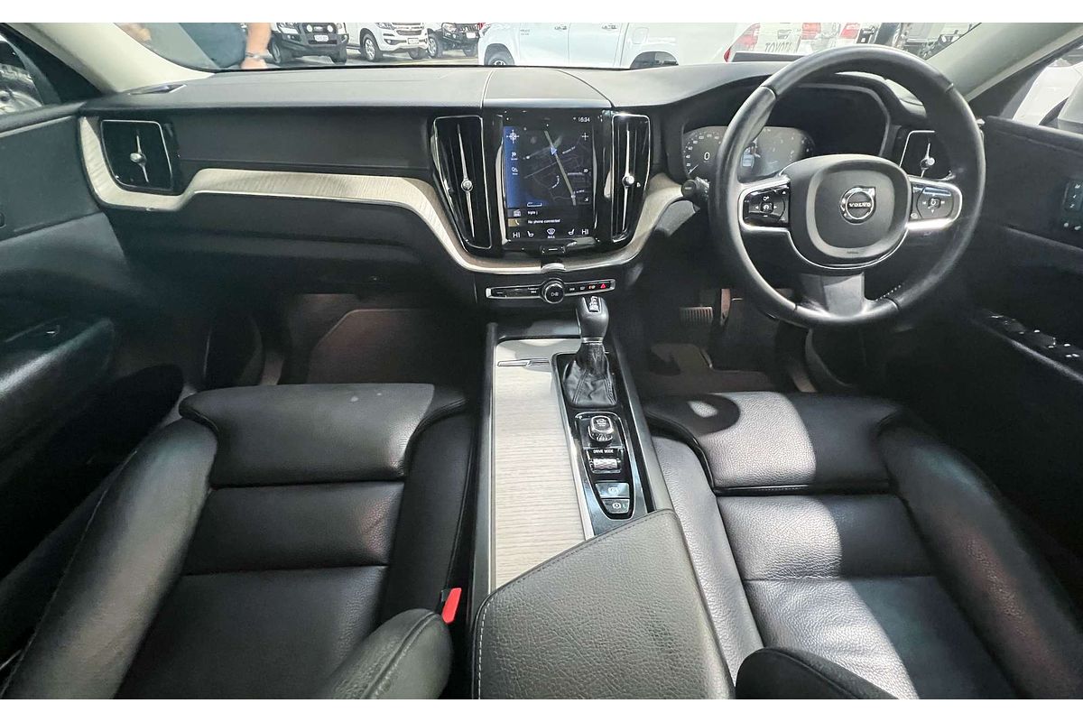 2020 Volvo XC60 T5 Inscription