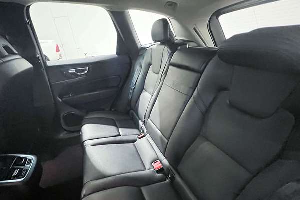 2020 Volvo XC60 T5 Inscription