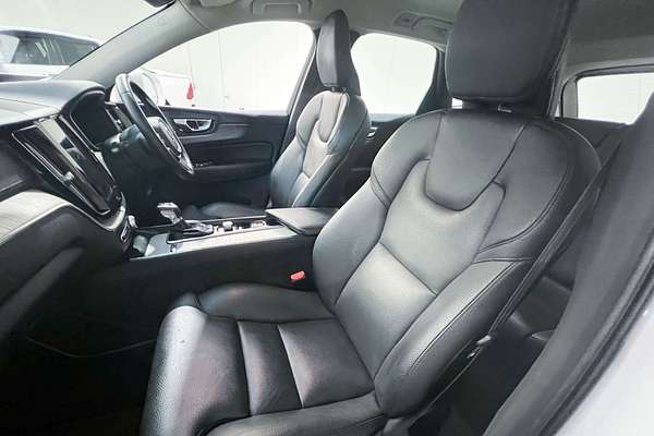 2020 Volvo XC60 T5 Inscription