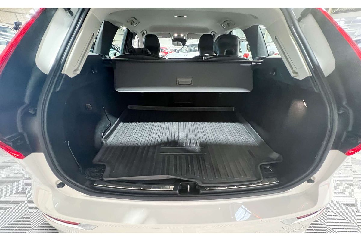 2020 Volvo XC60 T5 Inscription