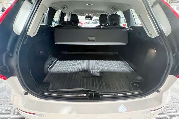 2020 Volvo XC60 T5 Inscription