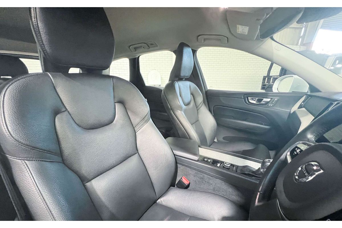 2020 Volvo XC60 T5 Inscription