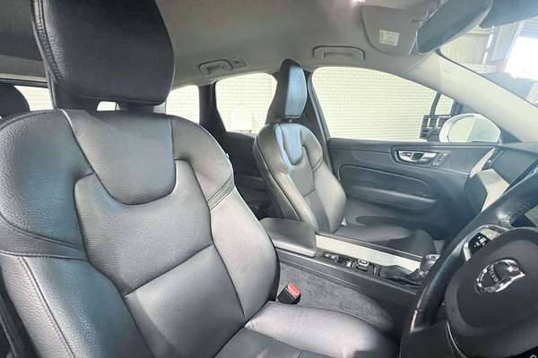 2020 Volvo XC60 T5 Inscription
