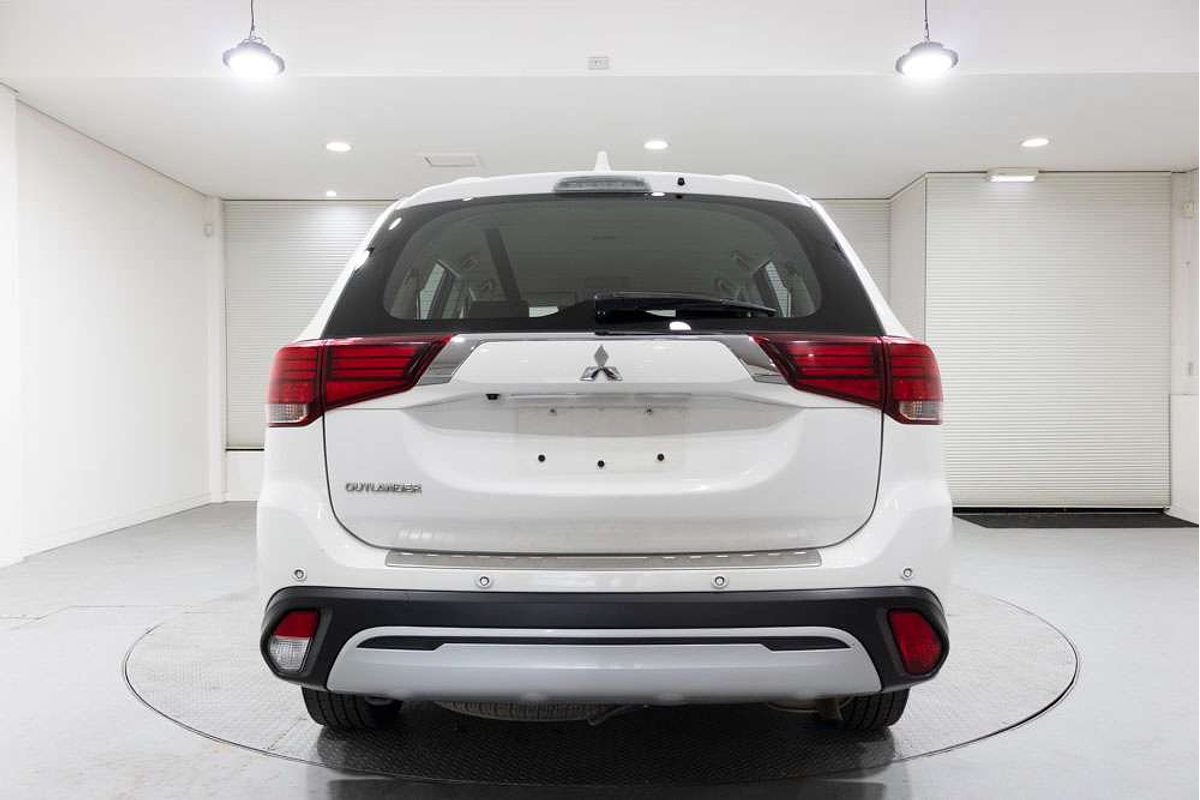 2020 Mitsubishi Outlander ES ZL