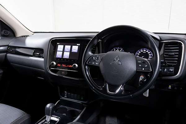 2020 Mitsubishi Outlander ES ZL