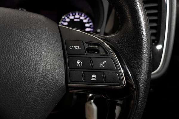2020 Mitsubishi Outlander ES ZL