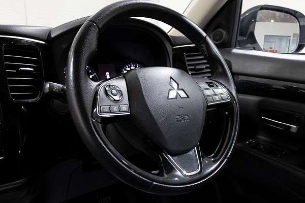 2020 Mitsubishi Outlander ES ZL