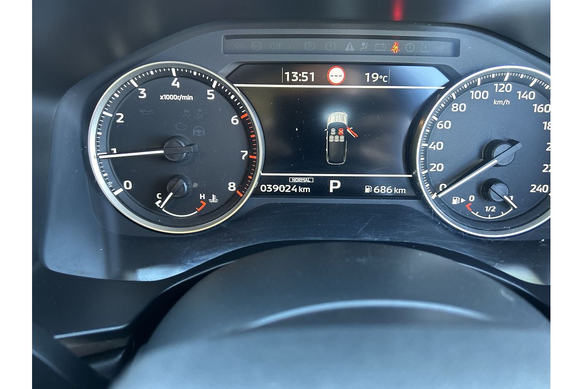 2023 Mitsubishi Outlander ES ZM