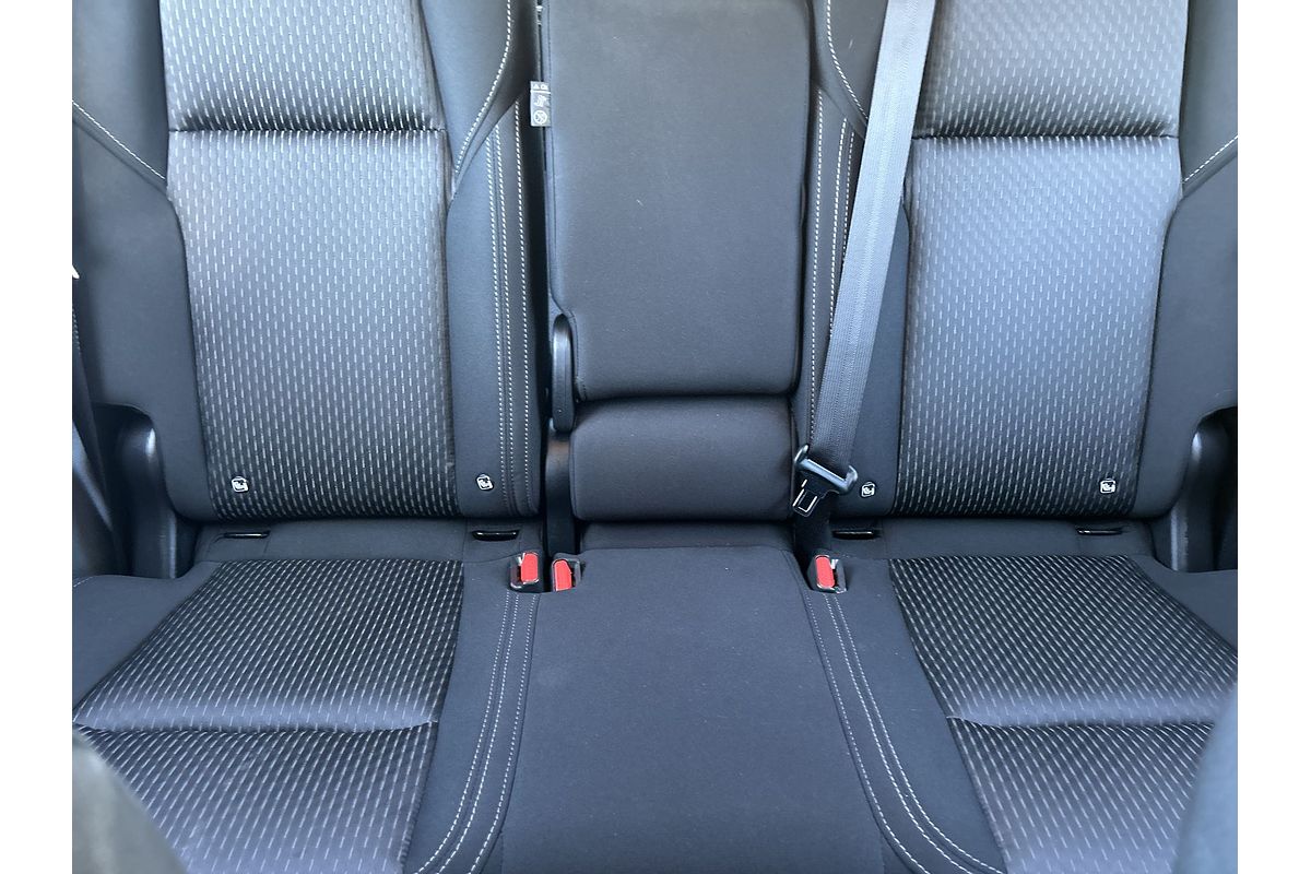 2023 Mitsubishi Outlander ES ZM