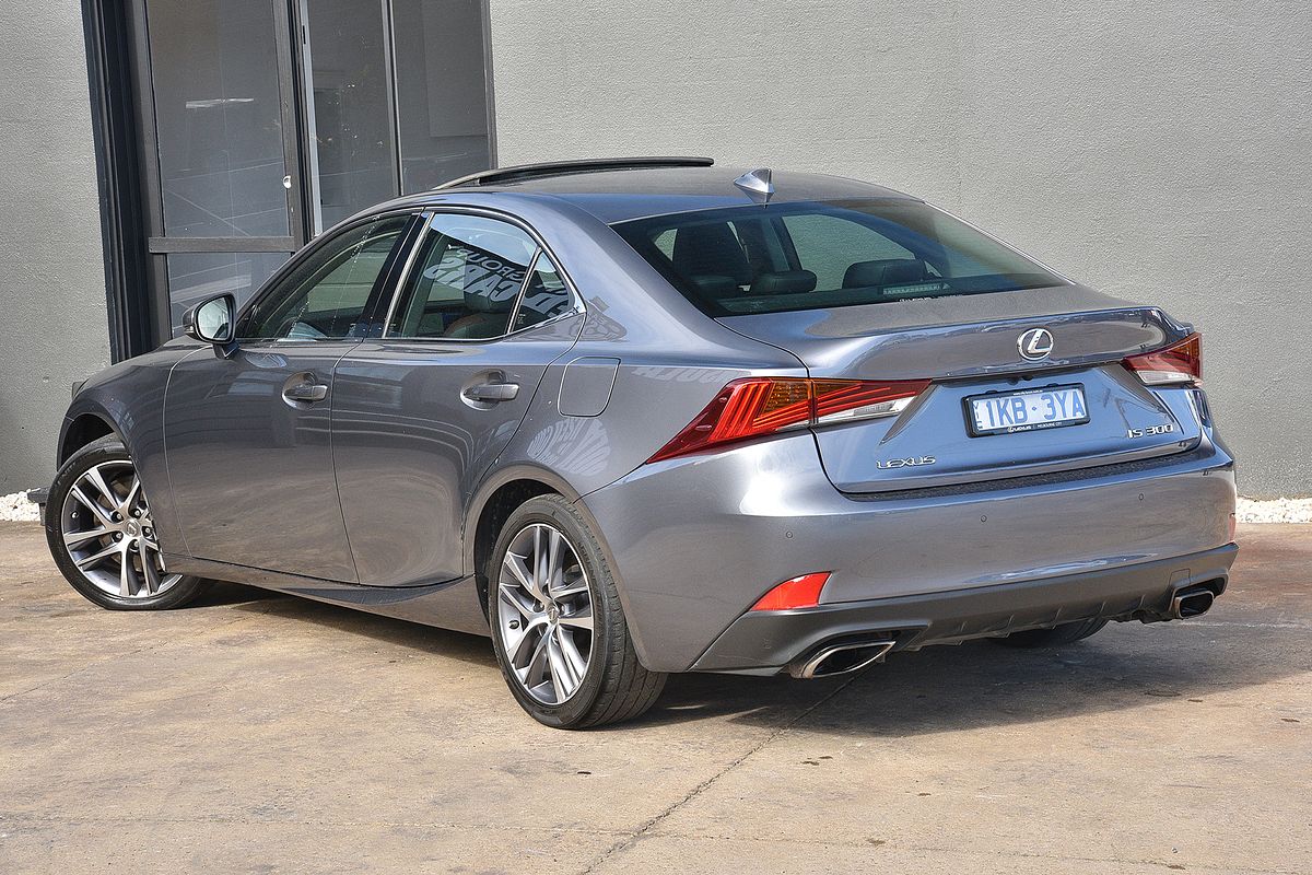 2018 Lexus IS IS300 Luxury ASE30R