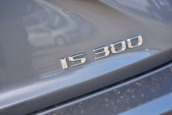2018 Lexus IS IS300 Luxury ASE30R
