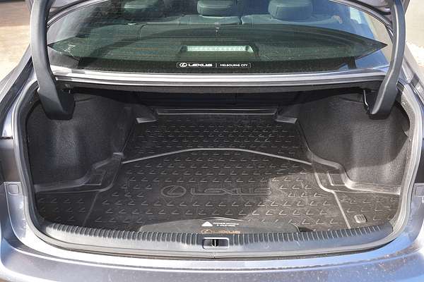 2018 Lexus IS IS300 Luxury ASE30R