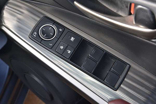 2018 Lexus IS IS300 Luxury ASE30R