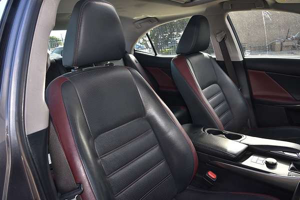 2018 Lexus IS IS300 Luxury ASE30R