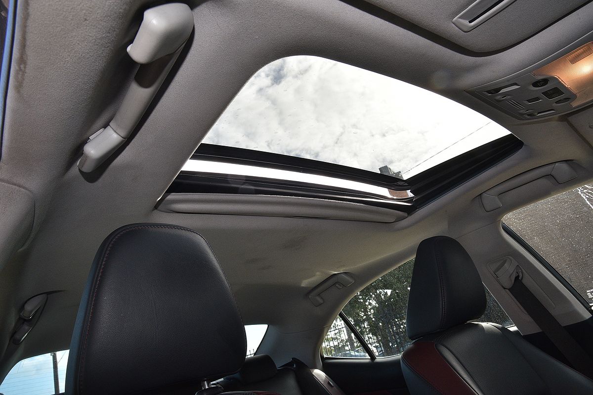 2018 Lexus IS IS300 Luxury ASE30R
