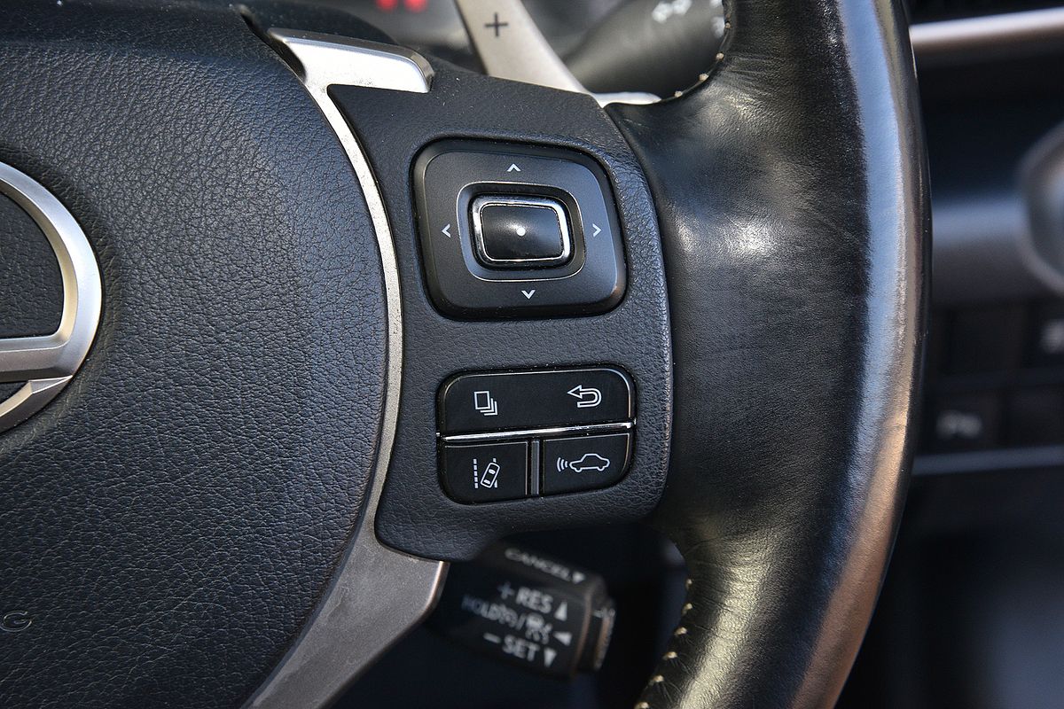 2018 Lexus IS IS300 Luxury ASE30R