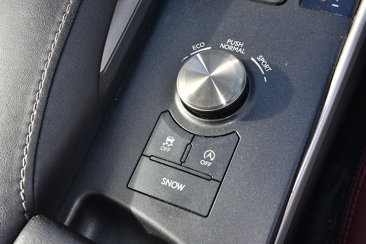 2018 Lexus IS IS300 Luxury ASE30R
