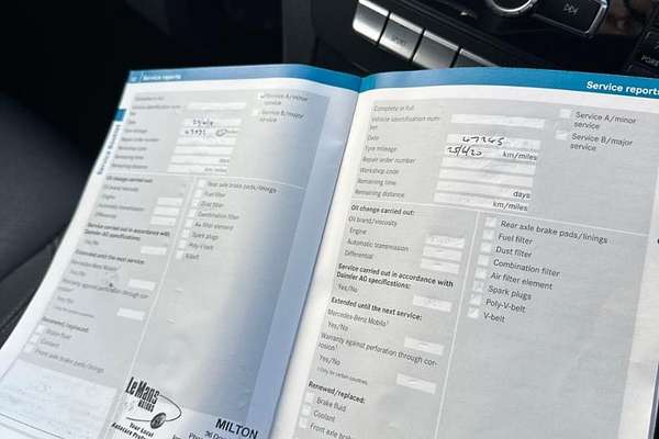 2012 Mercedes-Benz C350 BE W204 MY12