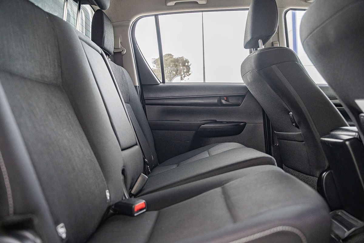 2021 Toyota Hilux SR GUN126R 4X4