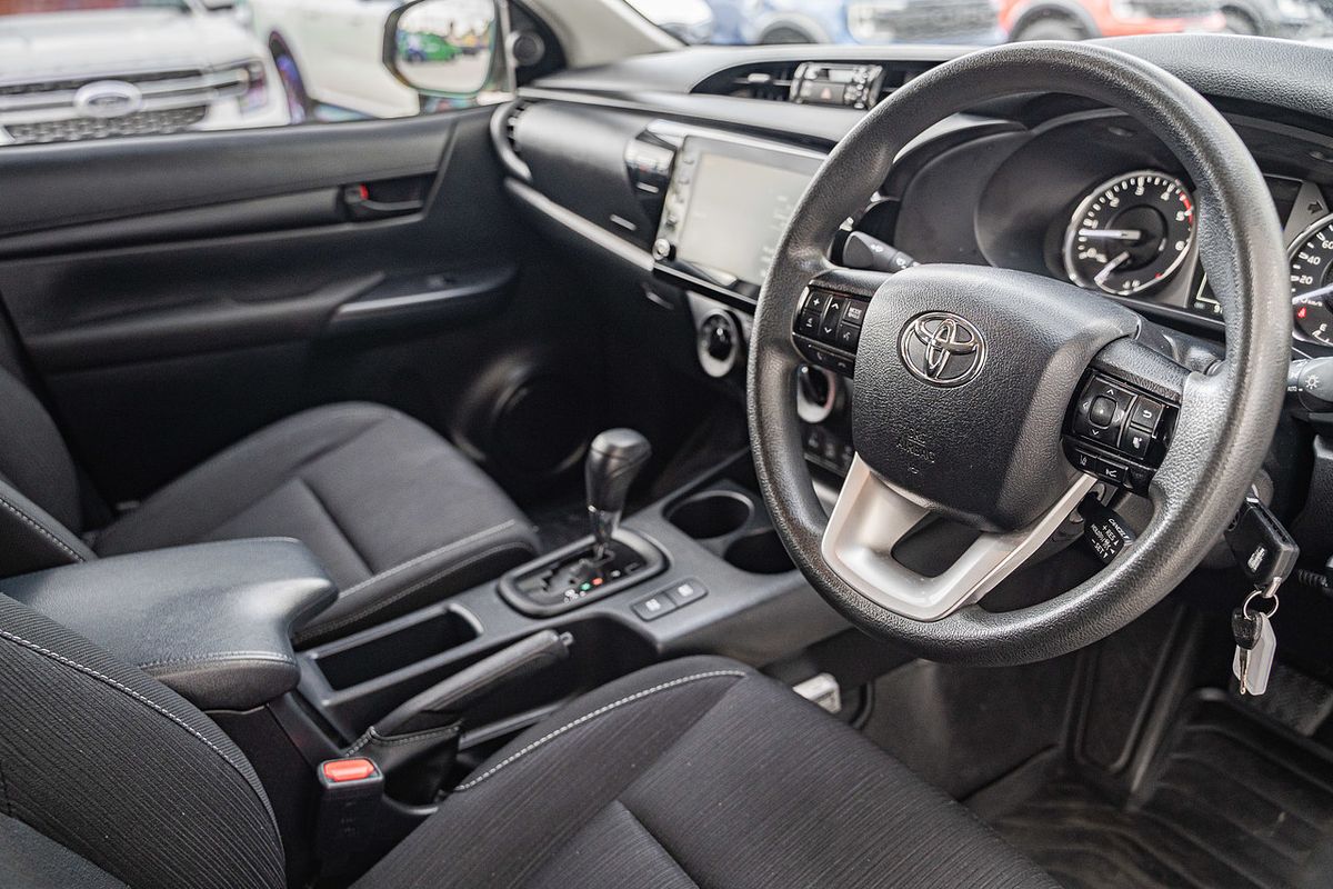 2021 Toyota Hilux SR GUN126R 4X4