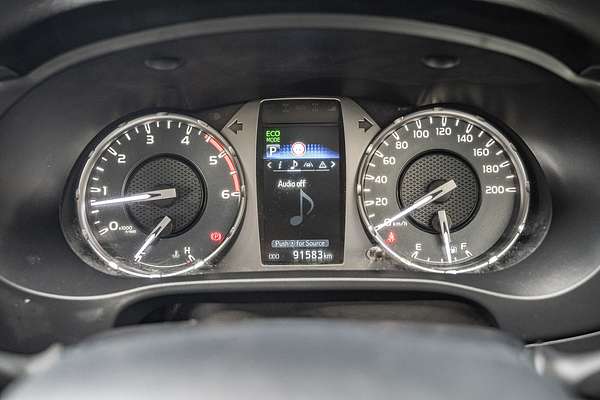 2021 Toyota Hilux SR GUN126R 4X4