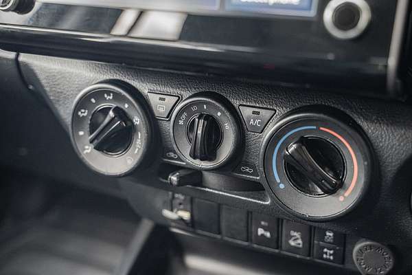 2021 Toyota Hilux SR GUN126R 4X4