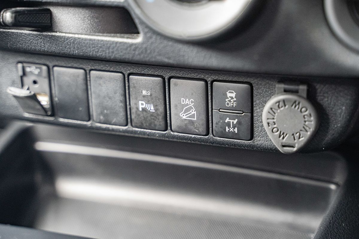 2021 Toyota Hilux SR GUN126R 4X4