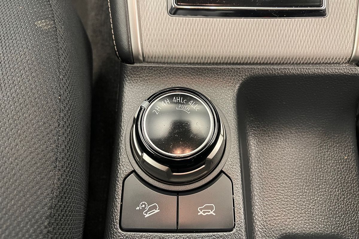 2023 Mitsubishi MR Triton GLS 2.4L D 6A/T 4X4 DC PU