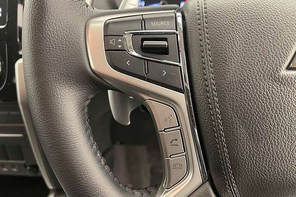 2023 Mitsubishi Triton GLS MR 4X4