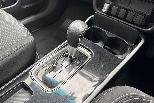 2019 Mitsubishi Outlander ES ZL