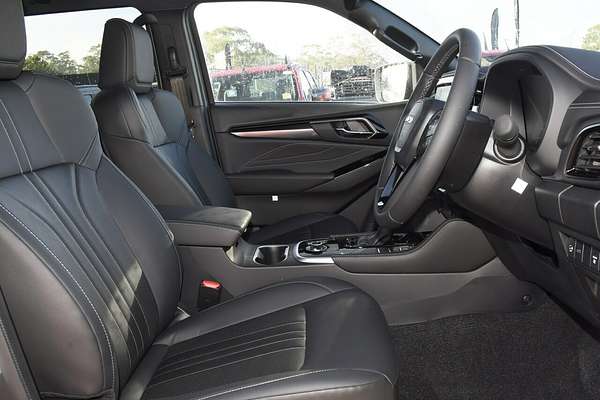 2025 Isuzu MU-X LS-T
