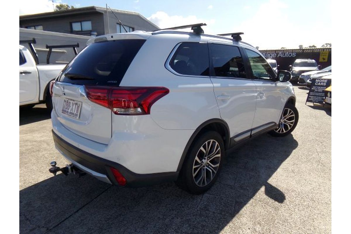 2016 Mitsubishi Outlander LS ZK