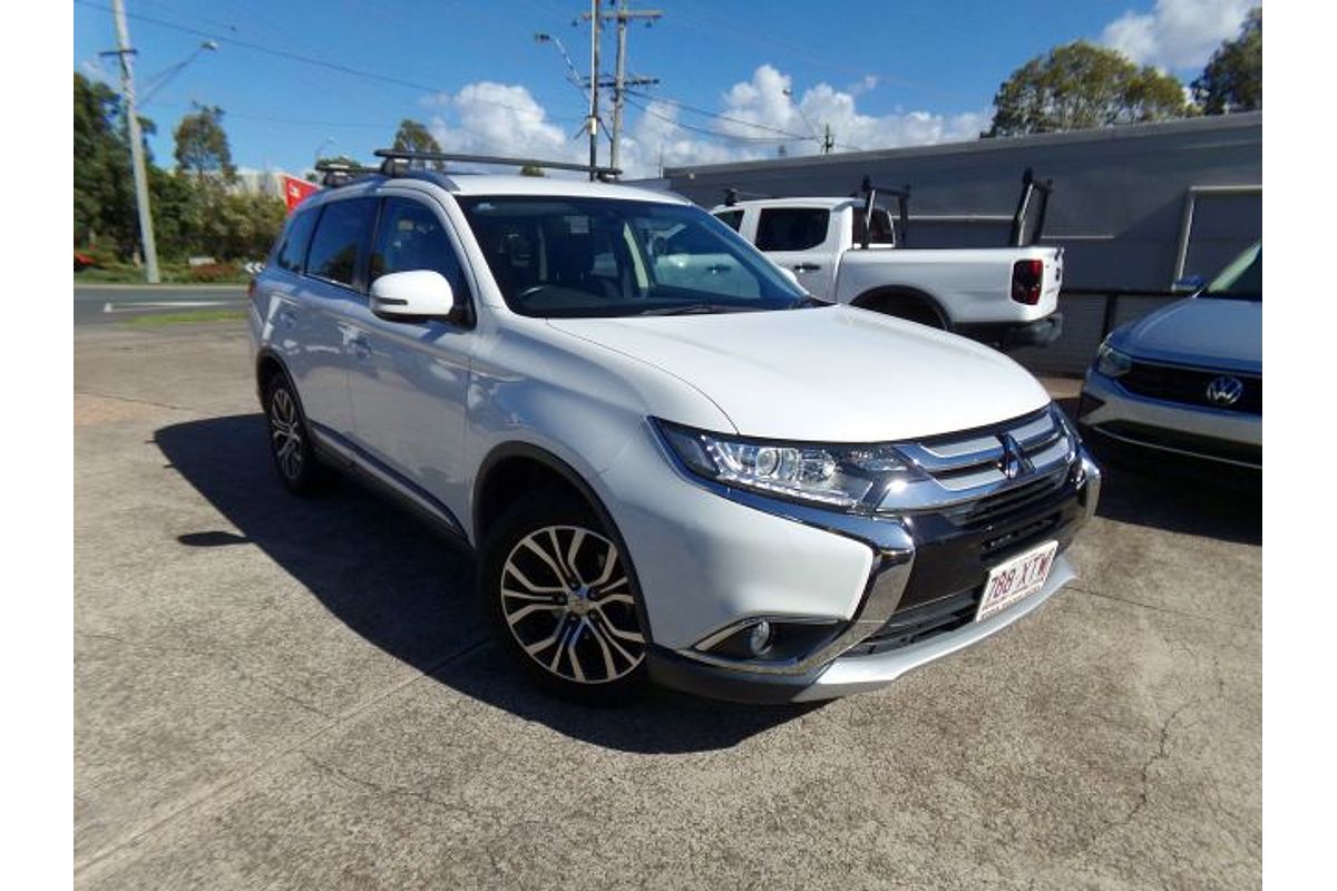 2016 Mitsubishi Outlander LS ZK