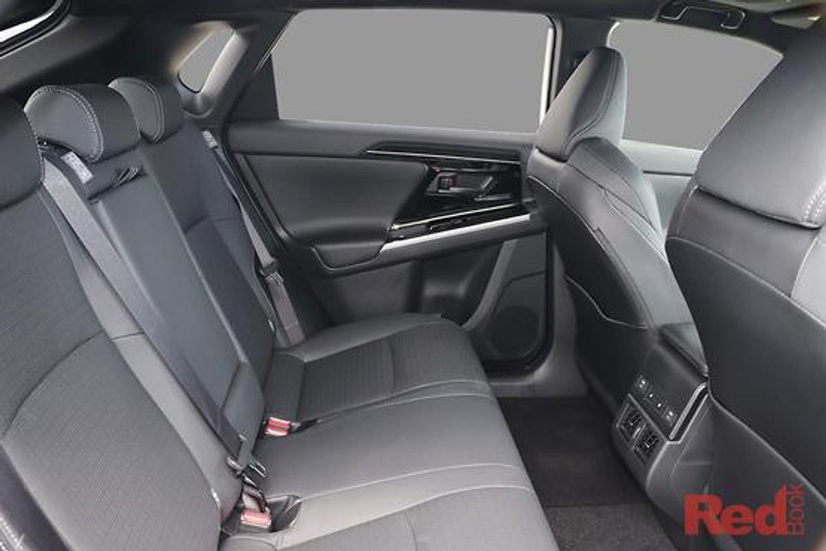 2023 Subaru Solterra AWD Touring E1-1