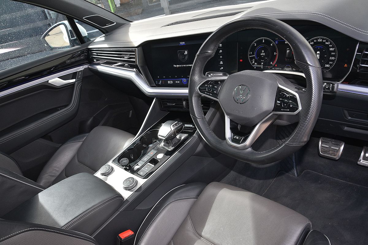 2020 Volkswagen Touareg V8 TDI R-Line CR