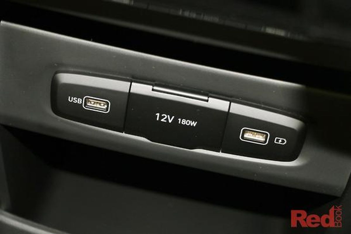 2022 Hyundai STARIA Highlander US4.V2