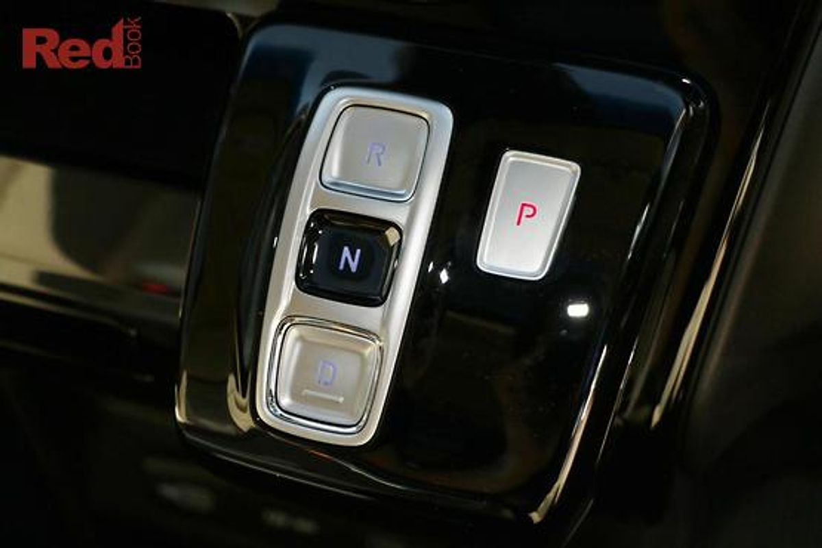 2022 Hyundai STARIA Highlander US4.V2