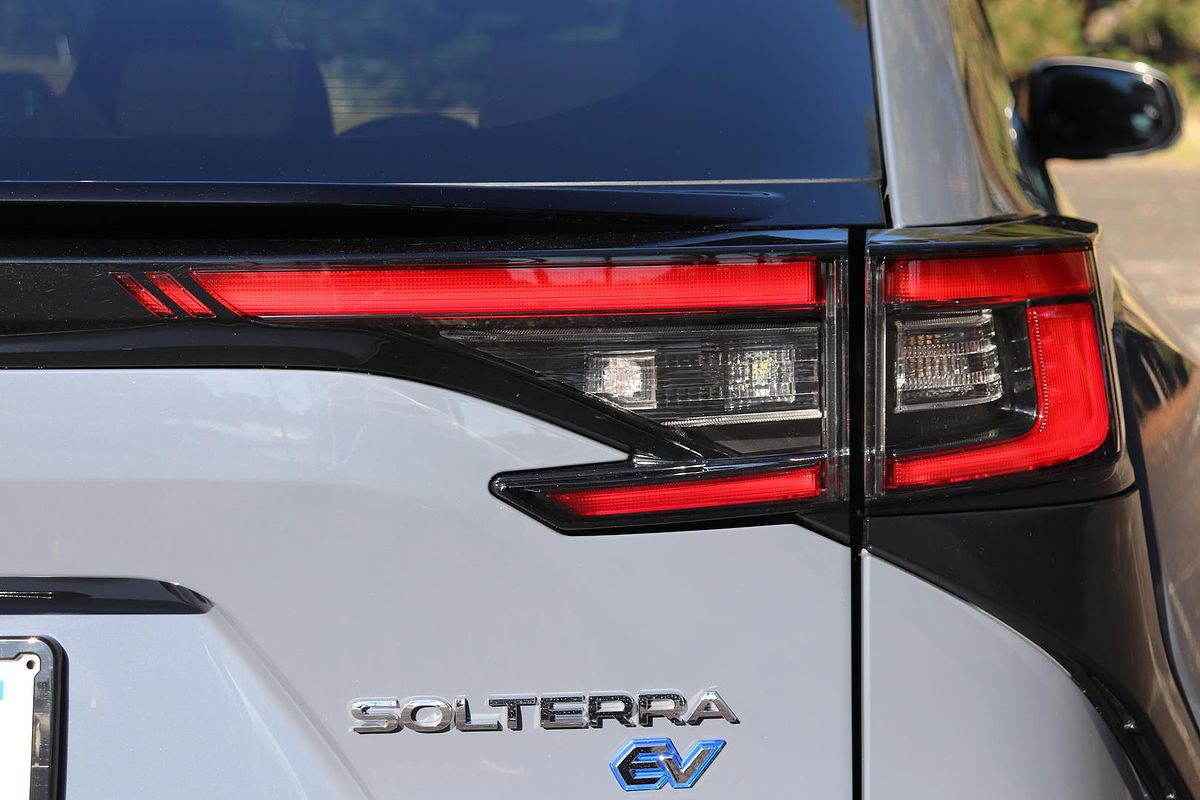 2024 Subaru Solterra AWD E1-1