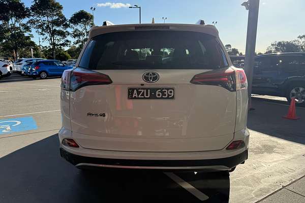 2017 Toyota RAV4 GXL ZSA42R