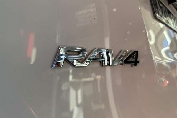 2017 Toyota RAV4 GXL ZSA42R