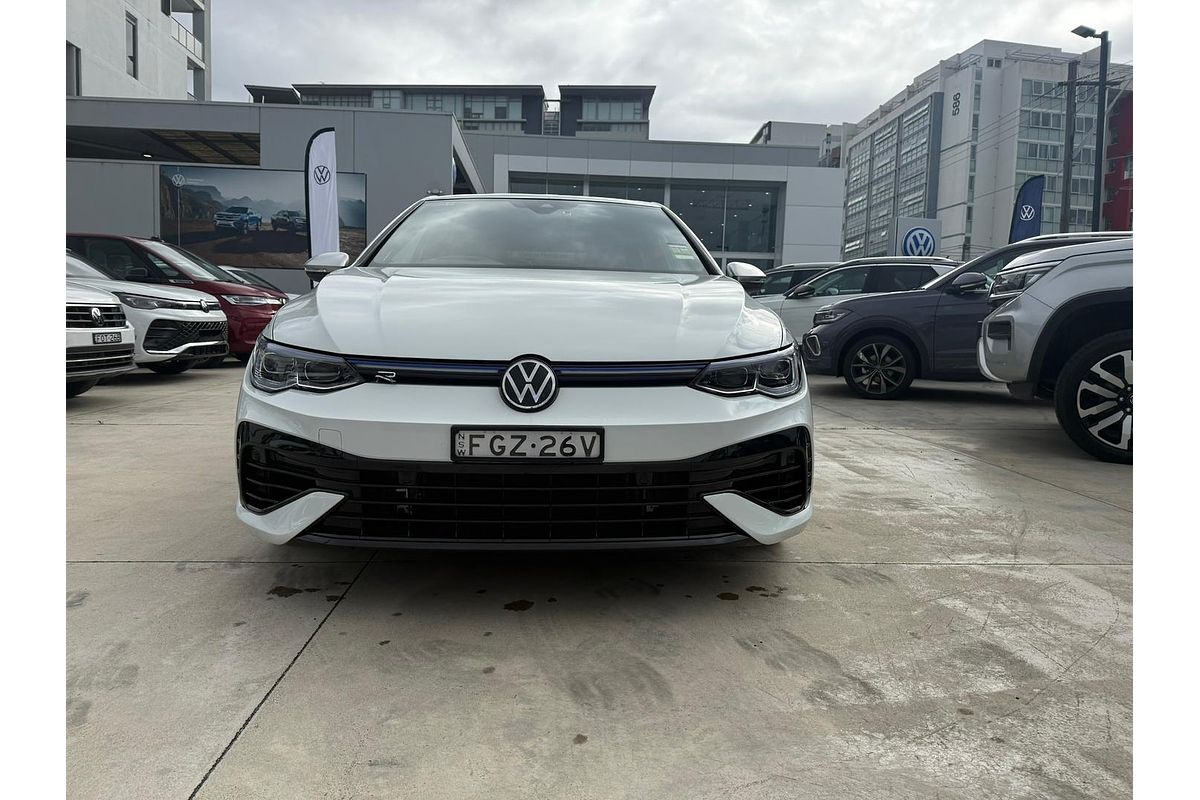 2024 Volkswagen Golf R 8