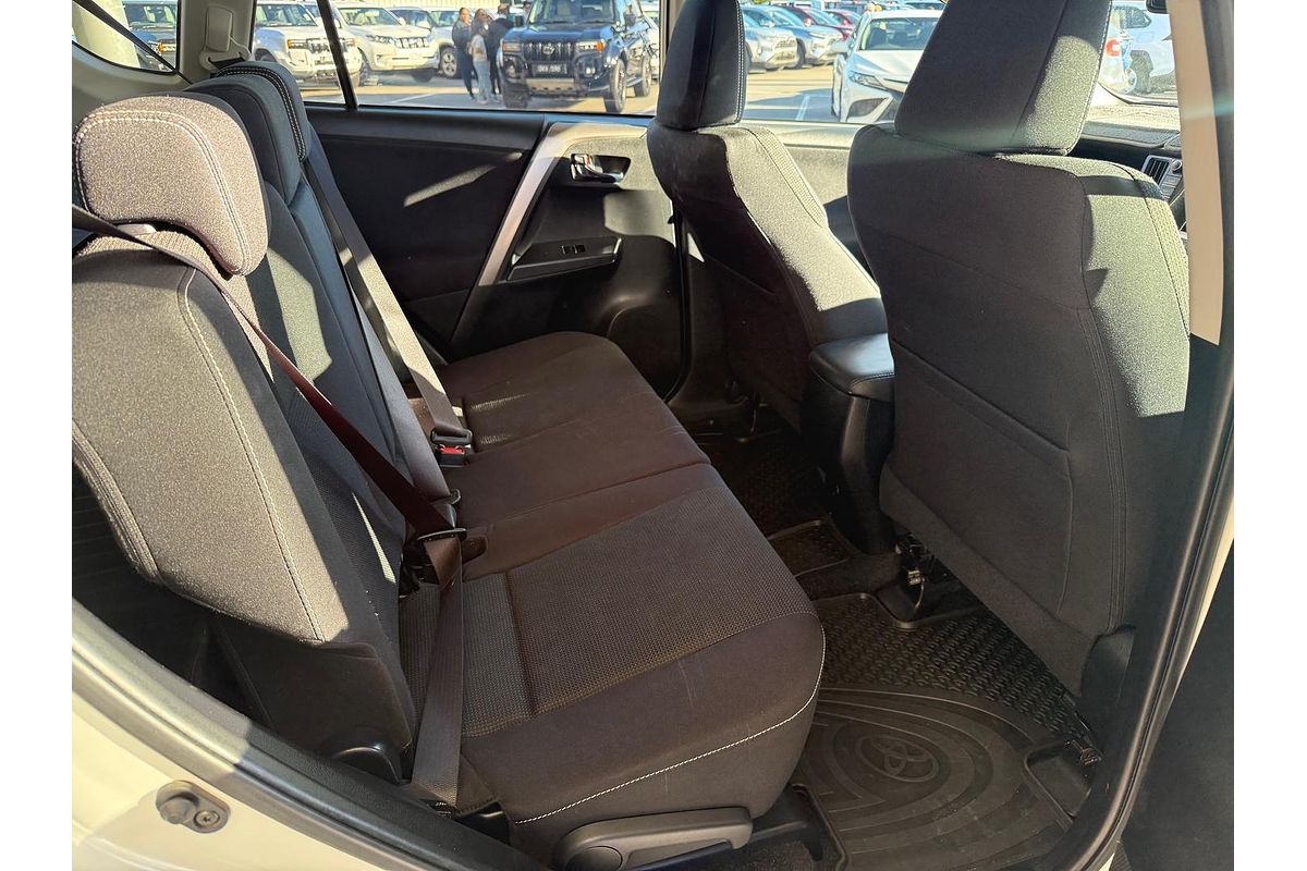 2017 Toyota RAV4 GXL ZSA42R