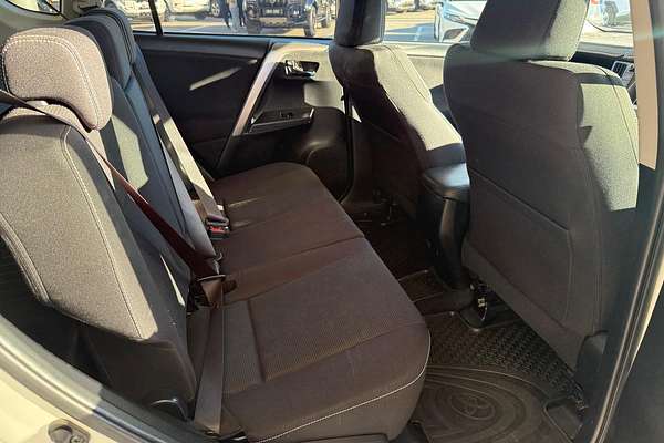 2017 Toyota RAV4 GXL ZSA42R