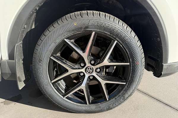 2017 Toyota RAV4 GXL ZSA42R