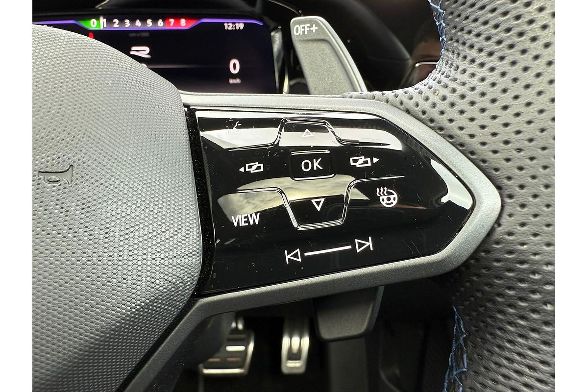 2024 Volkswagen Golf R 8