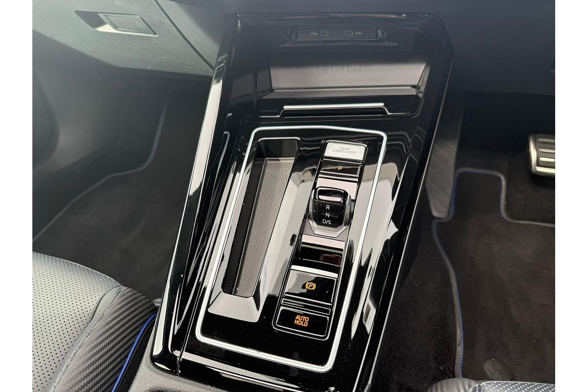 2024 Volkswagen Golf R 8