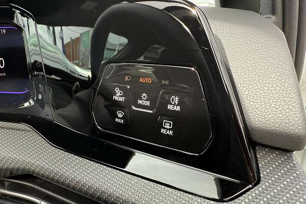 2024 Volkswagen Golf R 8